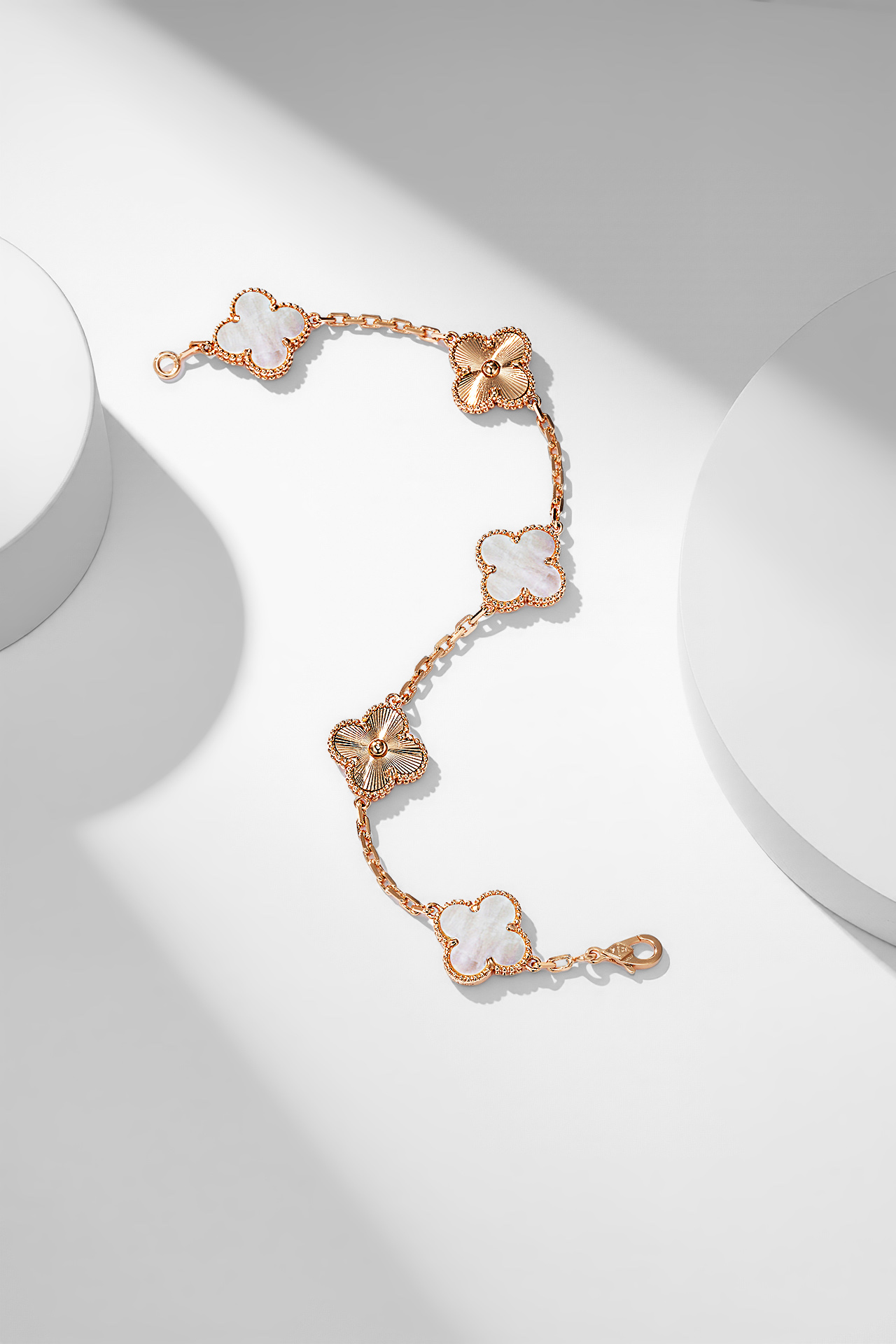 ヴァンクリーフ＆アーペル「Van Cleef & Arpels」 ヴァンクリーフ＆アーペル