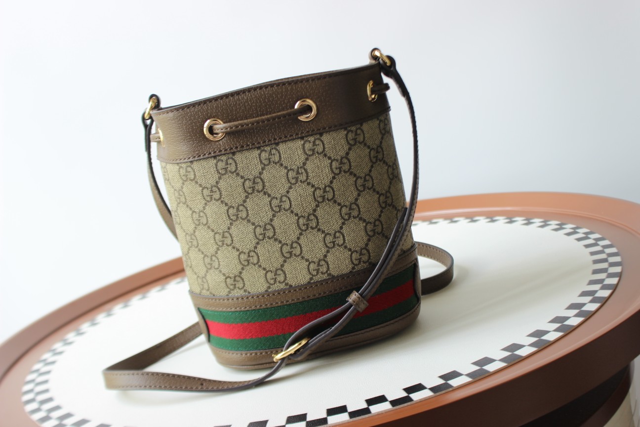 グッチ「Gucci」  ハンドバッグ