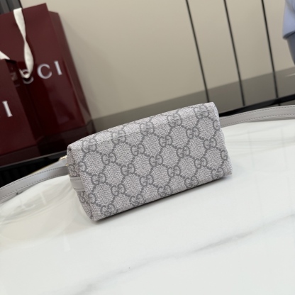 グッチ「Gucci」  ハンドバッグ
