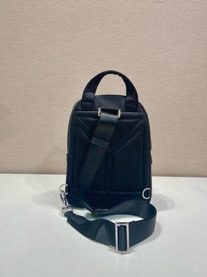 プラダ「Prada」プラダ