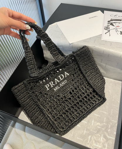 プラダ「Prada」プラダ