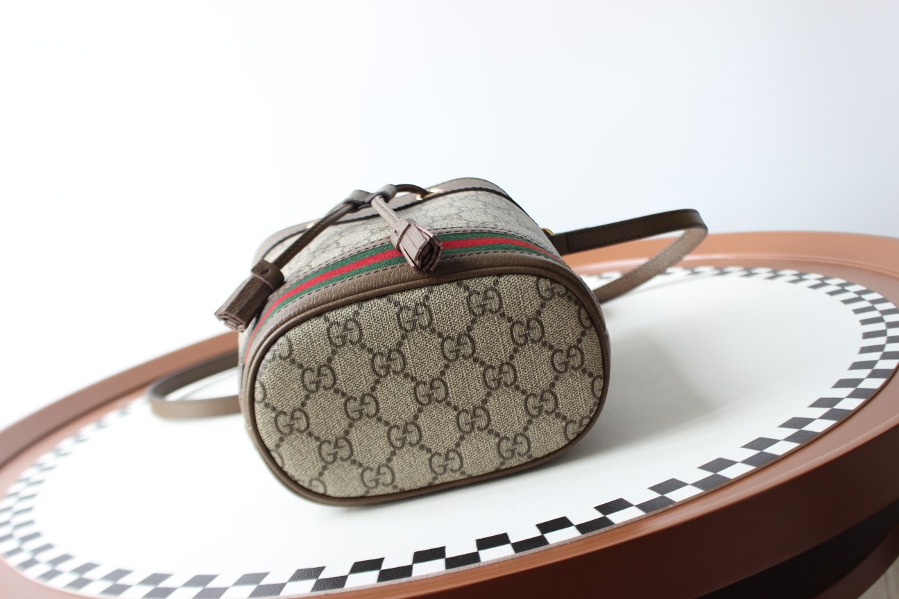 グッチ「Gucci」  ハンドバッグ