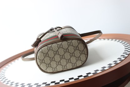 グッチ「Gucci」  ハンドバッグ