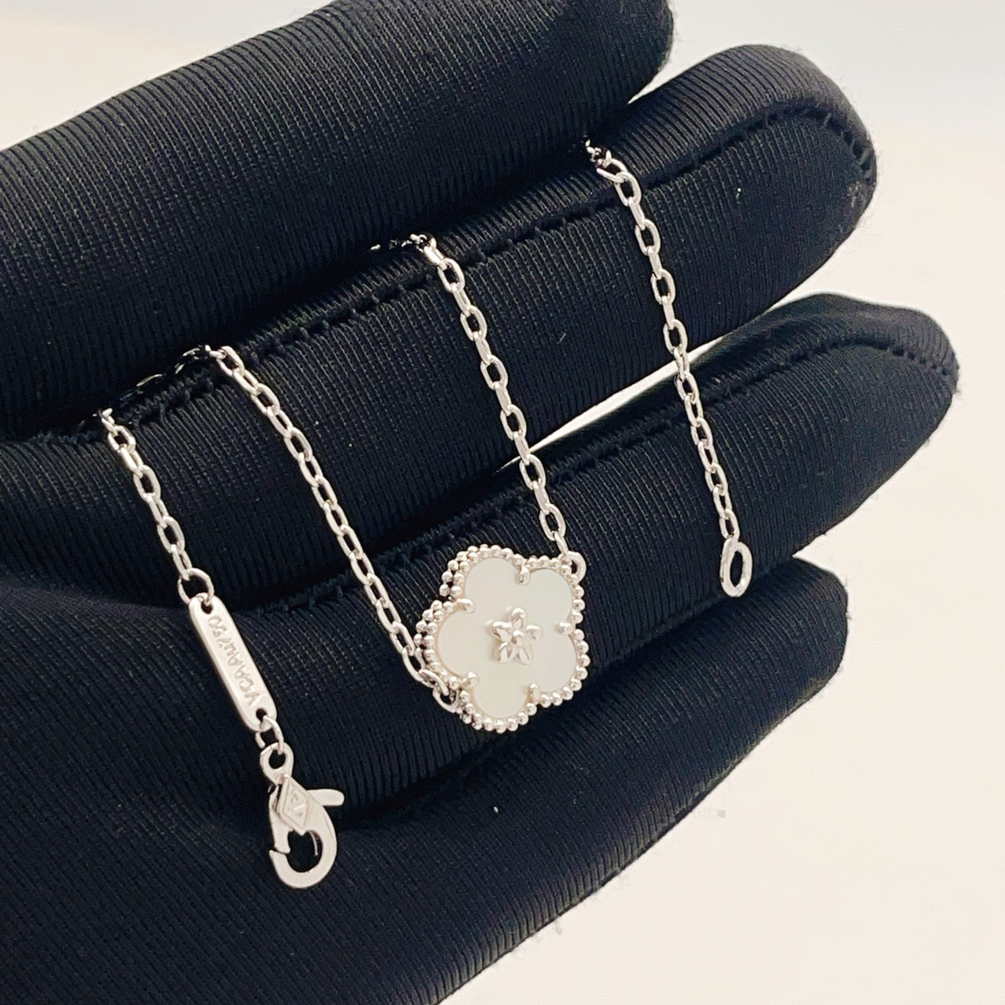 ヴァンクリーフ＆アーペル「Van Cleef & Arpels」 ヴァンクリーフ＆アーペル