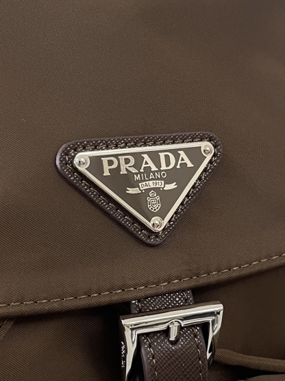 プラダ「Prada」プラダ