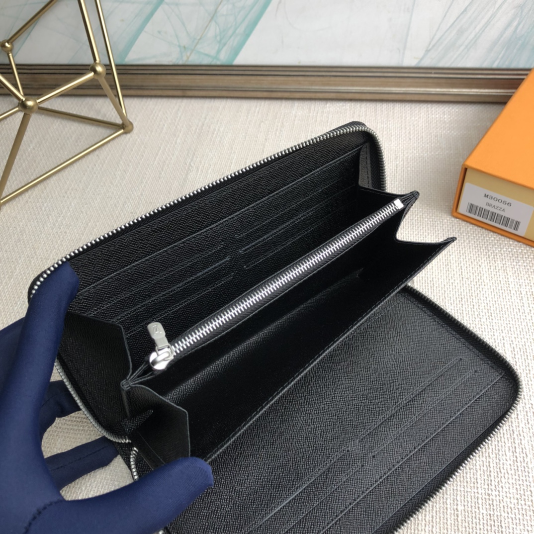 ルイ・ヴィトン「Louis Vuitton」 ルイ・ヴィトン
