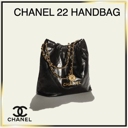 通勤からお出かけまで♪【CHANEL】Chanel 22 Handbag
