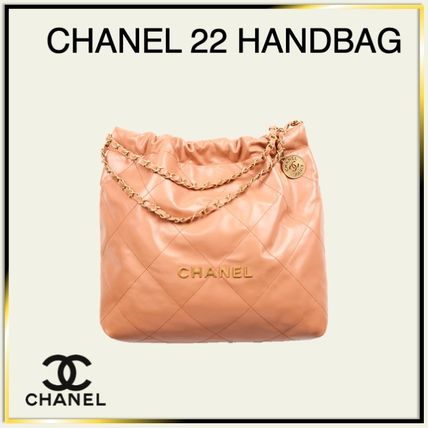 通勤からお出かけまで♪【CHANEL】Chanel 22 Handbag