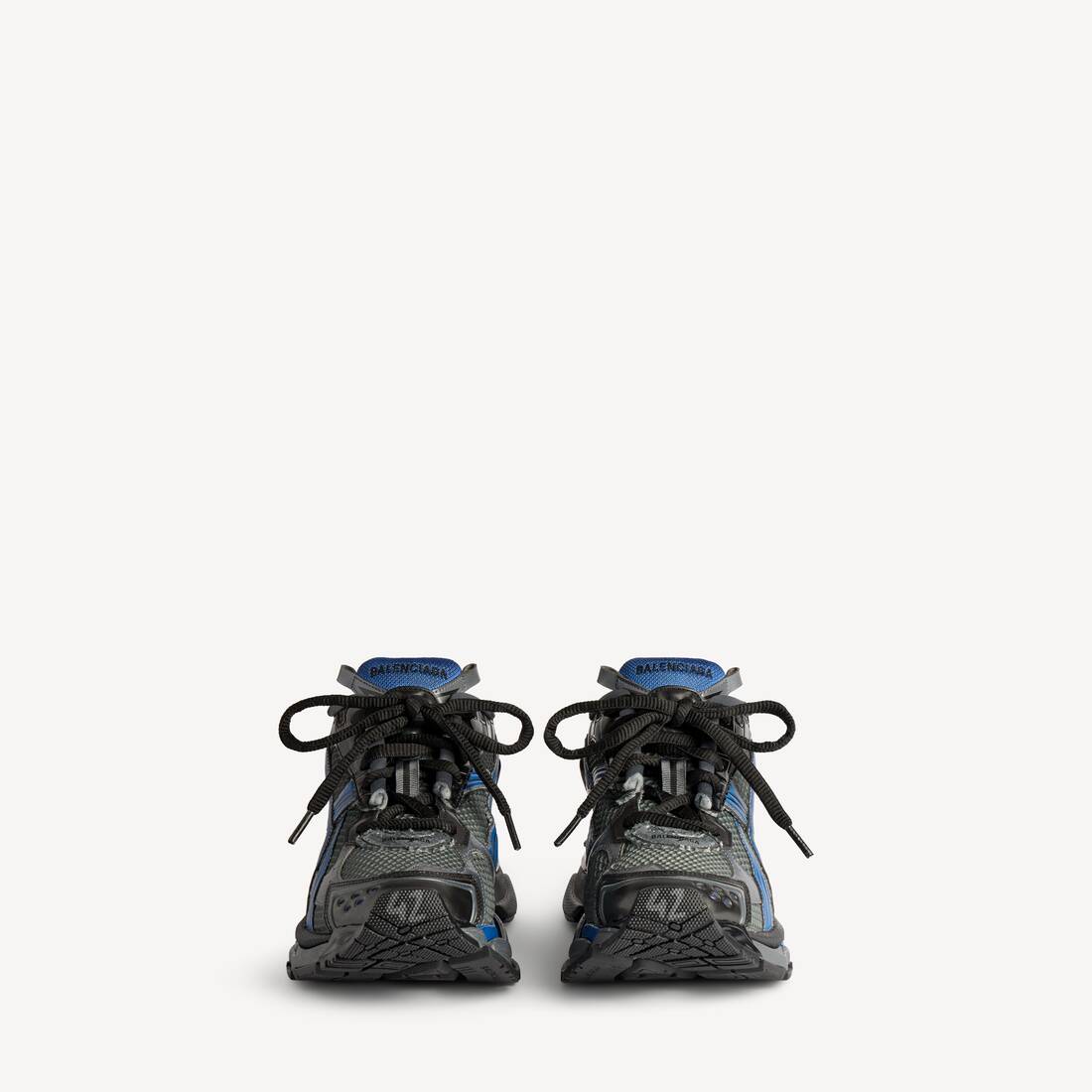 ギフト｜BALENCIAGAの贈り物に選びたいアイテム – バレンシアガ公式