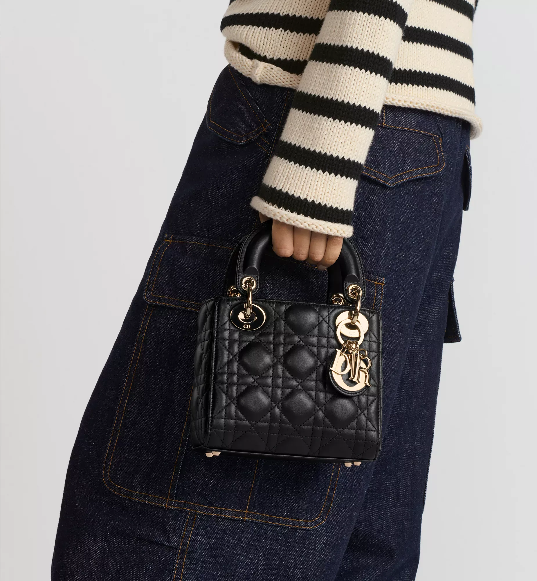 ✨【永遠のエレガンス】Christian Dior Lady Dior｜蛯原友里が魅せる、気品あふれるアイコンバッグ