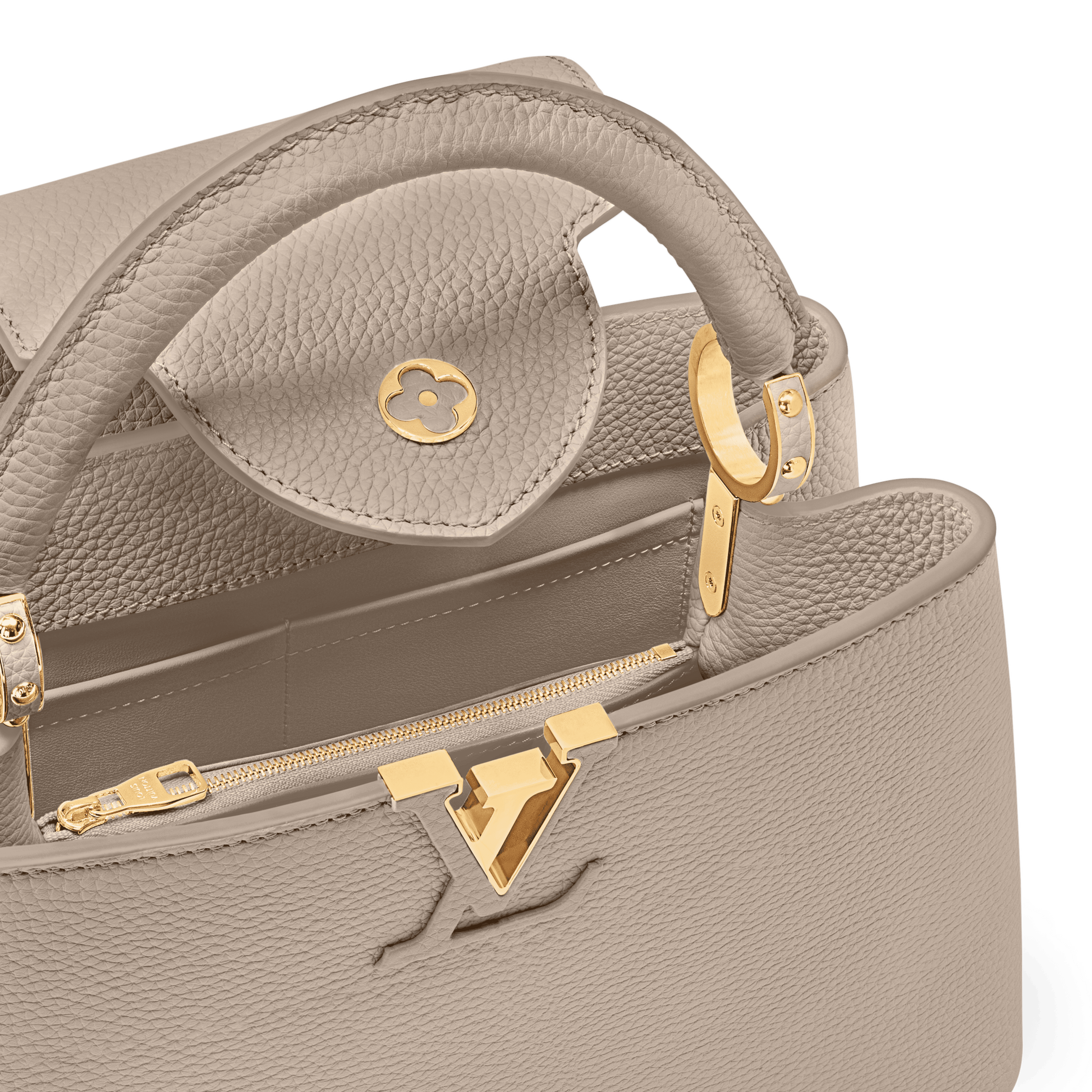 【Louis Vuitton】雑誌掲載で話題！気品と洗練を纏う「カプシーヌ MM」｜中谷美紀さん、富岡佳子さん、滝沢眞規子さん、大政絢さんの上質スタイルにも映える名品バッグ