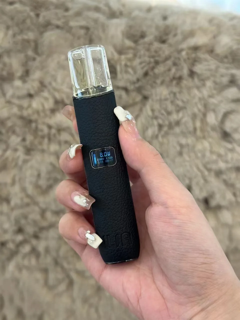 哩亞ILIA皮革主機