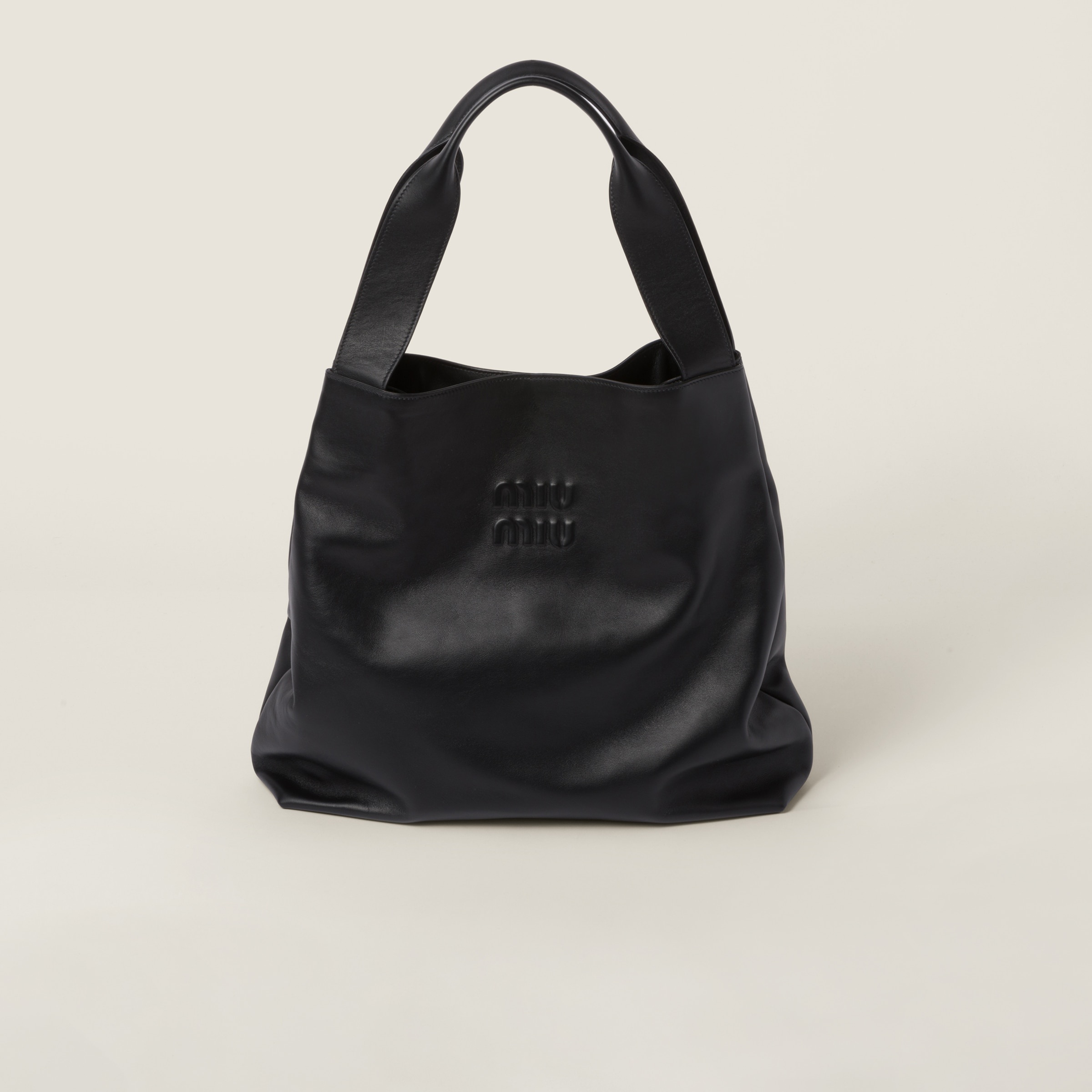 Miu Miu レザーホーボーバッグ