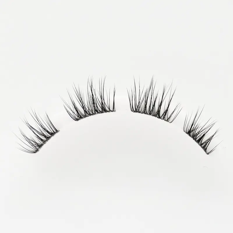 Fox Eye Lashes Fluffy Lash Clusters ,C Curl False Eyelashes Left & Right Cluster Eyelash Extensions 144 PCS Individual Lashes Fox Eye Manga Lashes DIY At Home