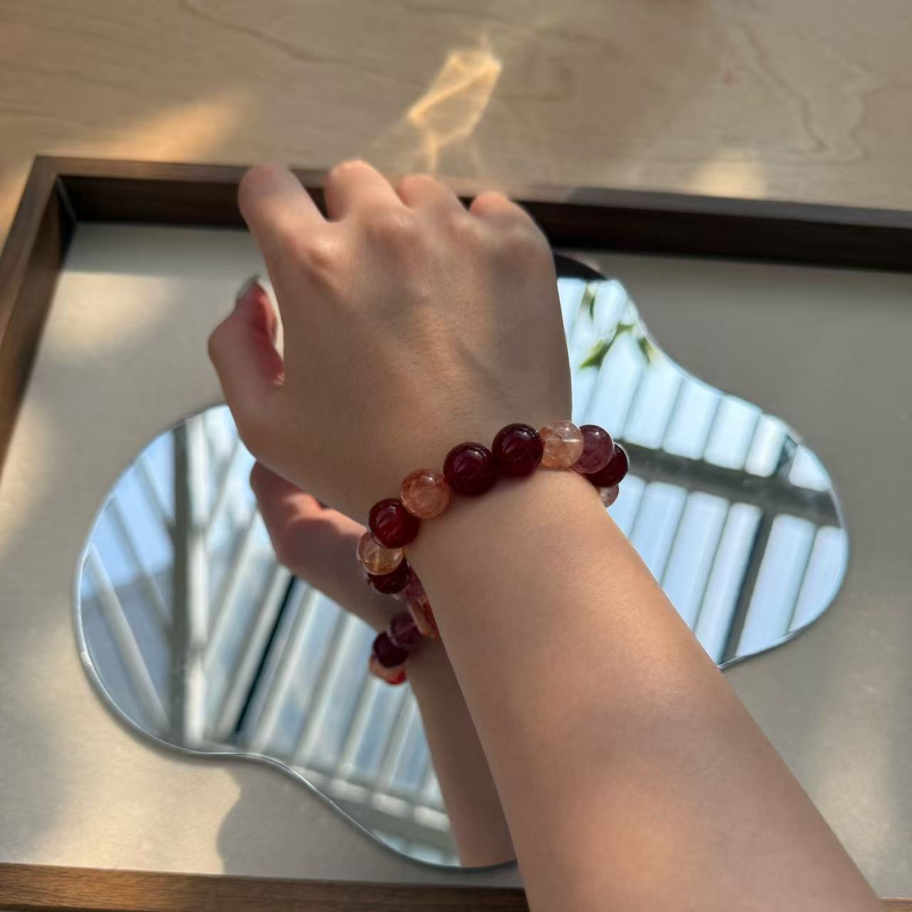 紅膠花紅瑪瑙方塊水晶單圈手串 招正財旺人緣提升氣場開運女士水晶手鍊