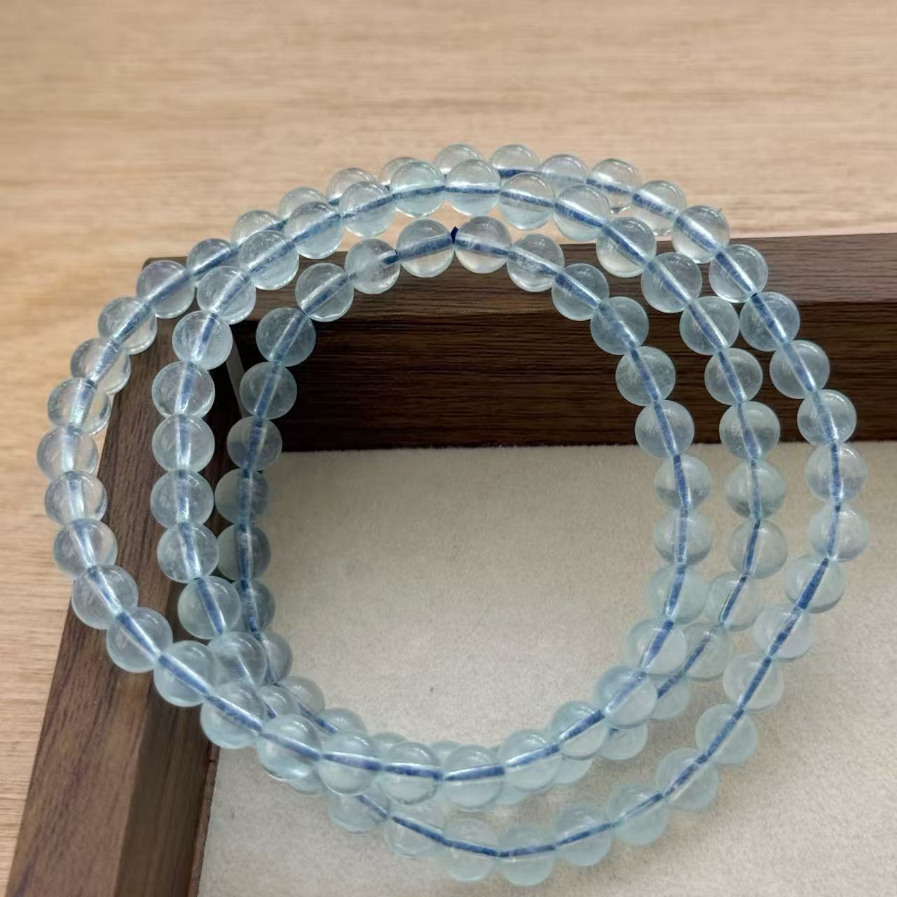 海藍寶叁圈手串