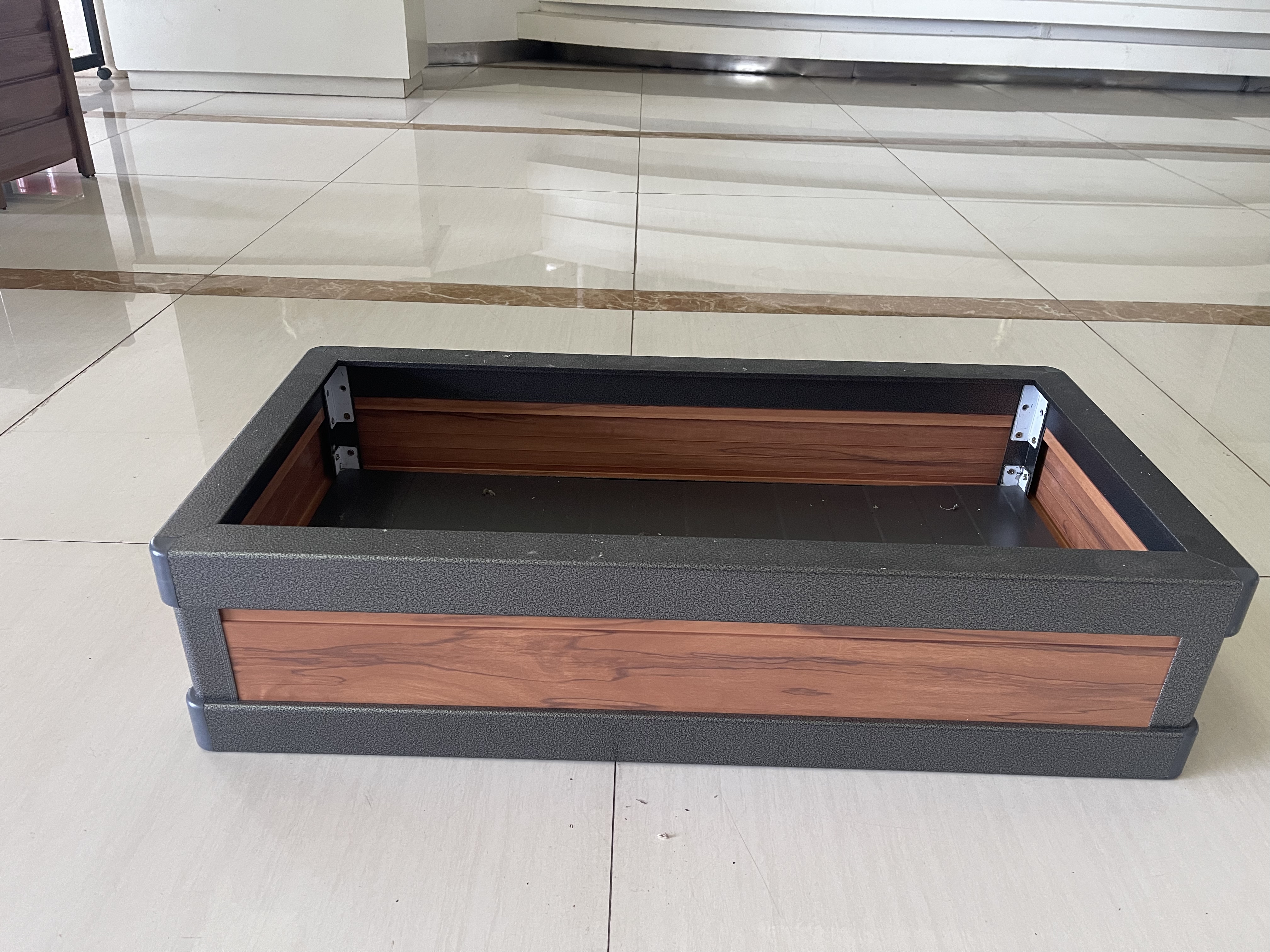 Aluminum Planter Boxes 