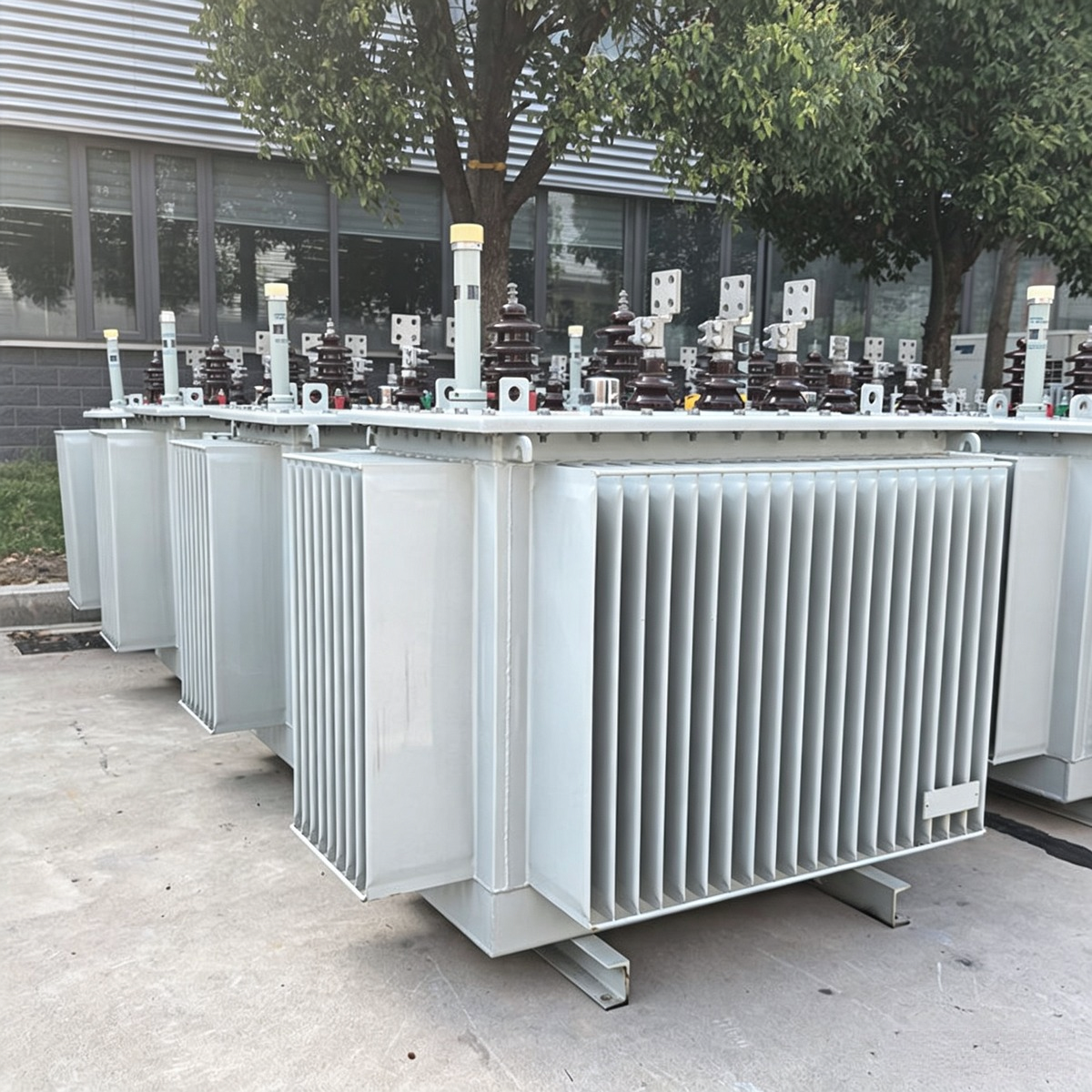 Industrial power transformer