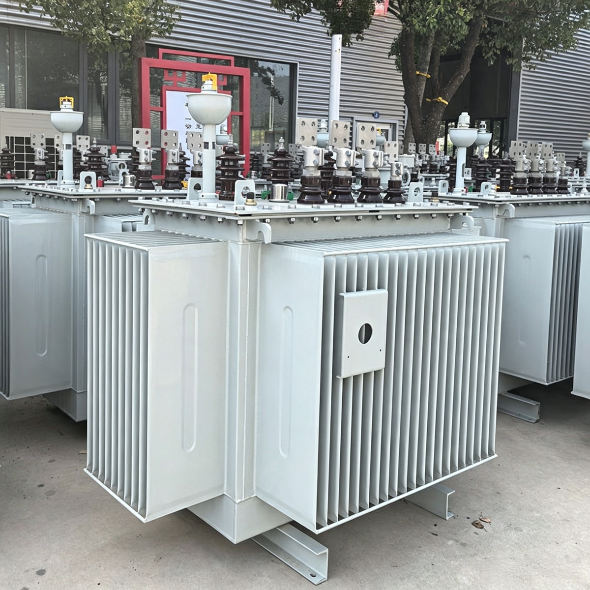 Industrial power transformer