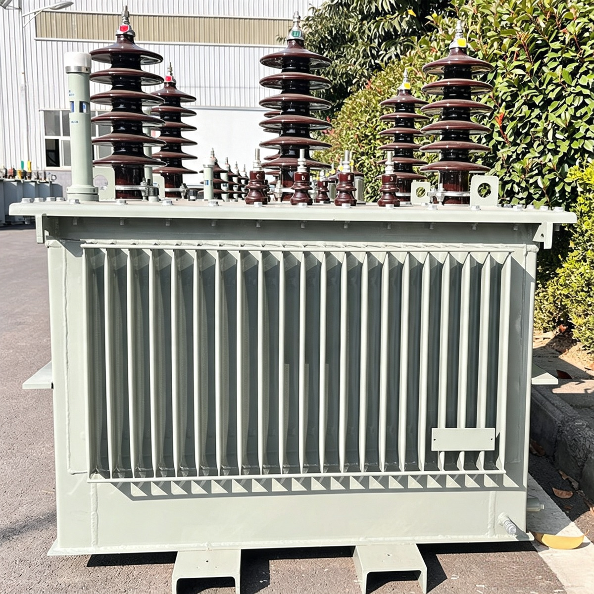 Industrial power transformer