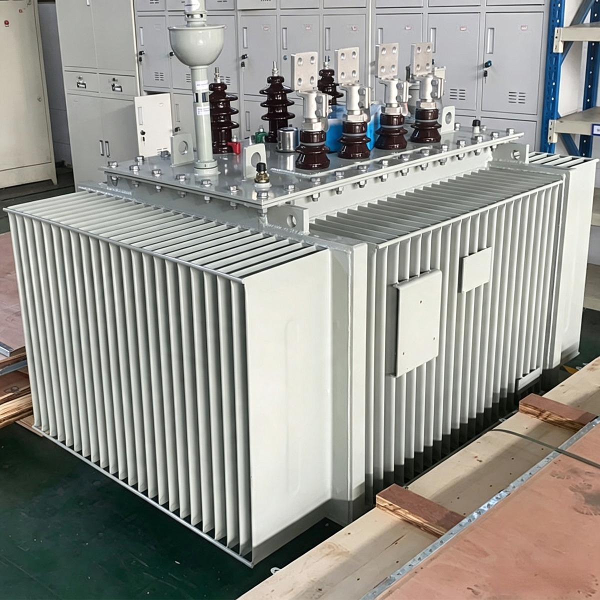 Industrial power transformer