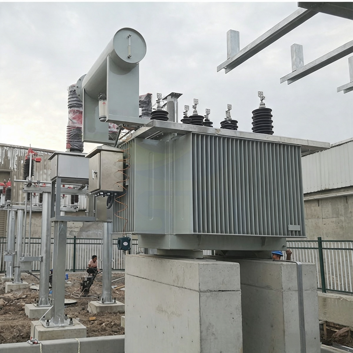 Industrial power transformer