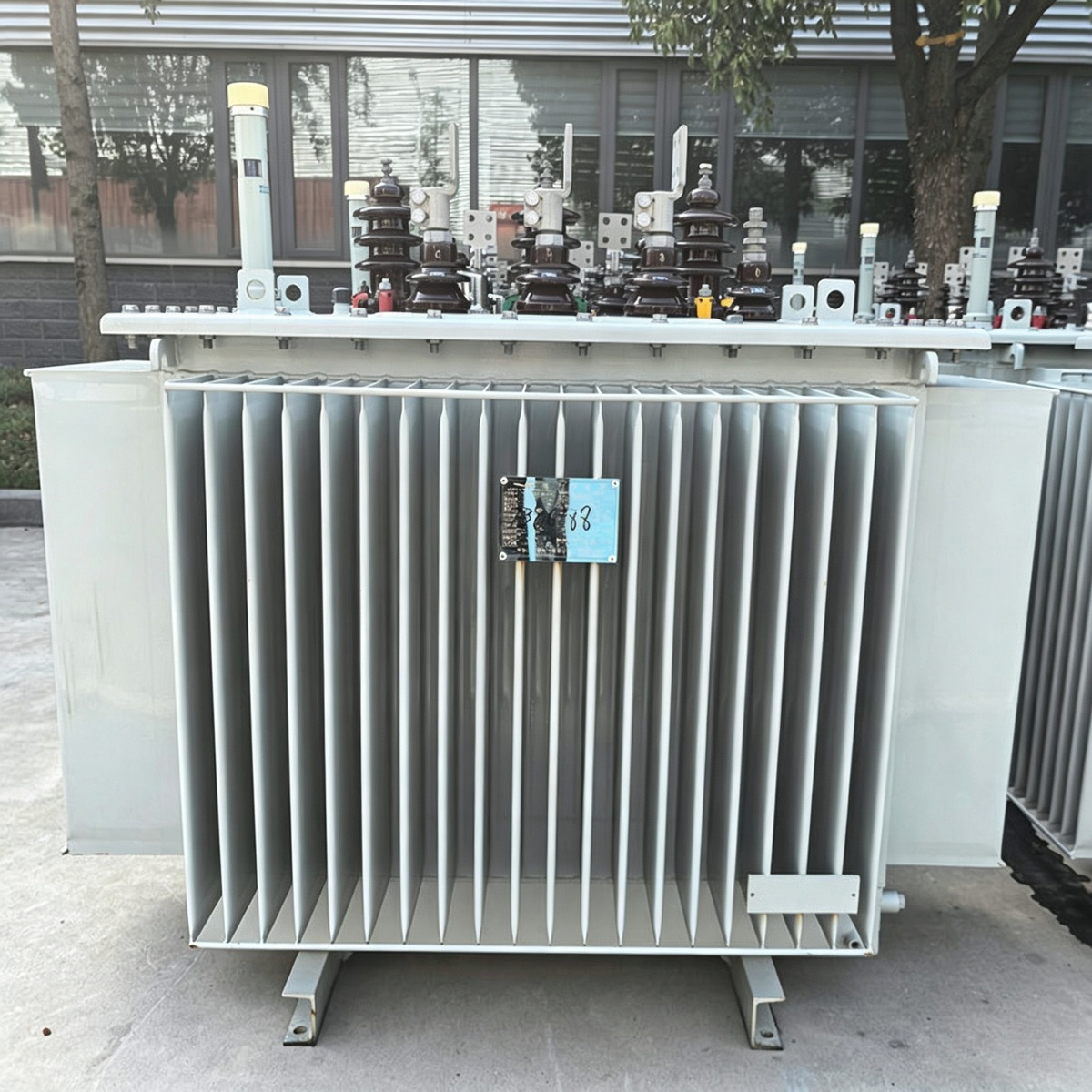 Industrial power transformer