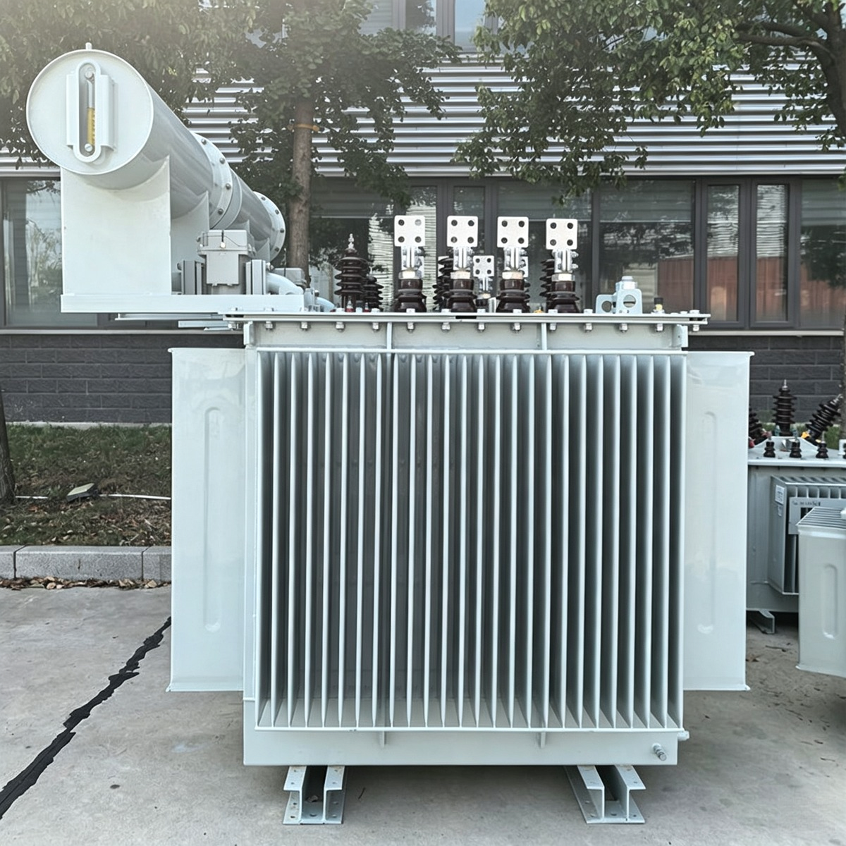 Industrial power transformer