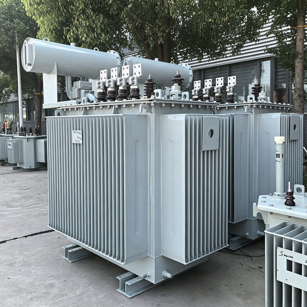 Industrial power transformer