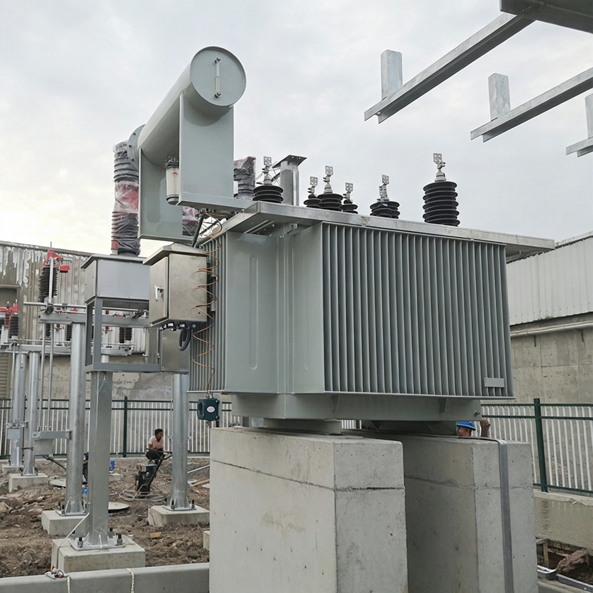 Industrial power transformer