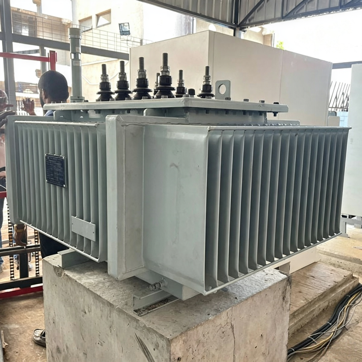 Industrial power transformer