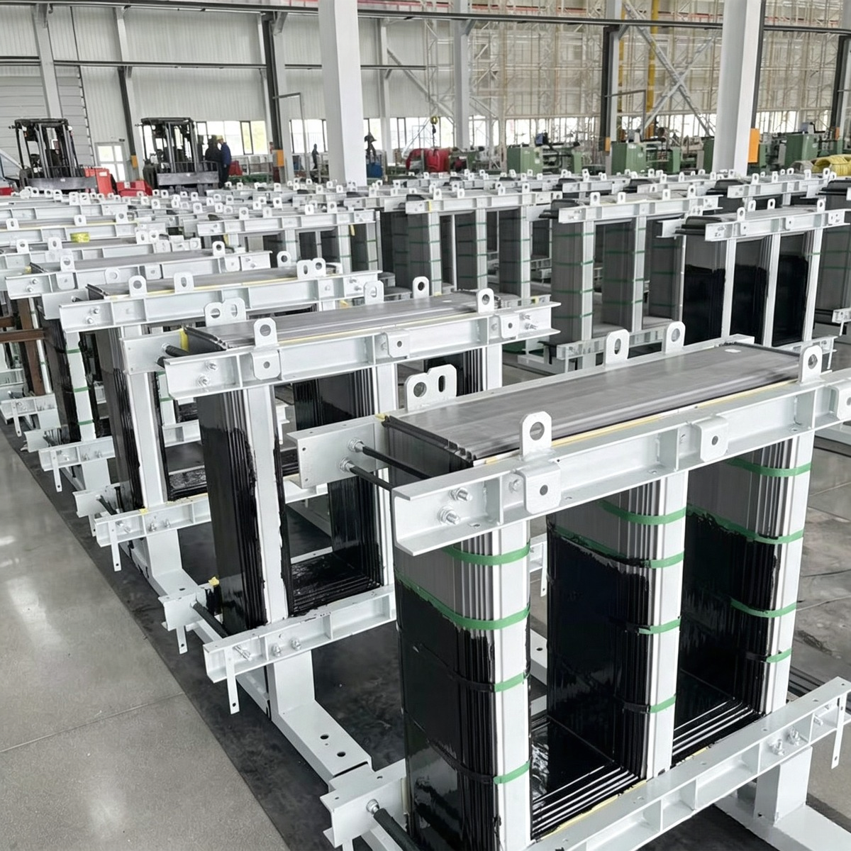 Industrial power transformer