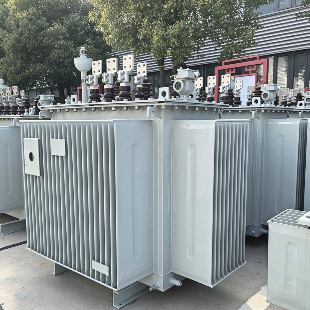 Industrial power transformer
