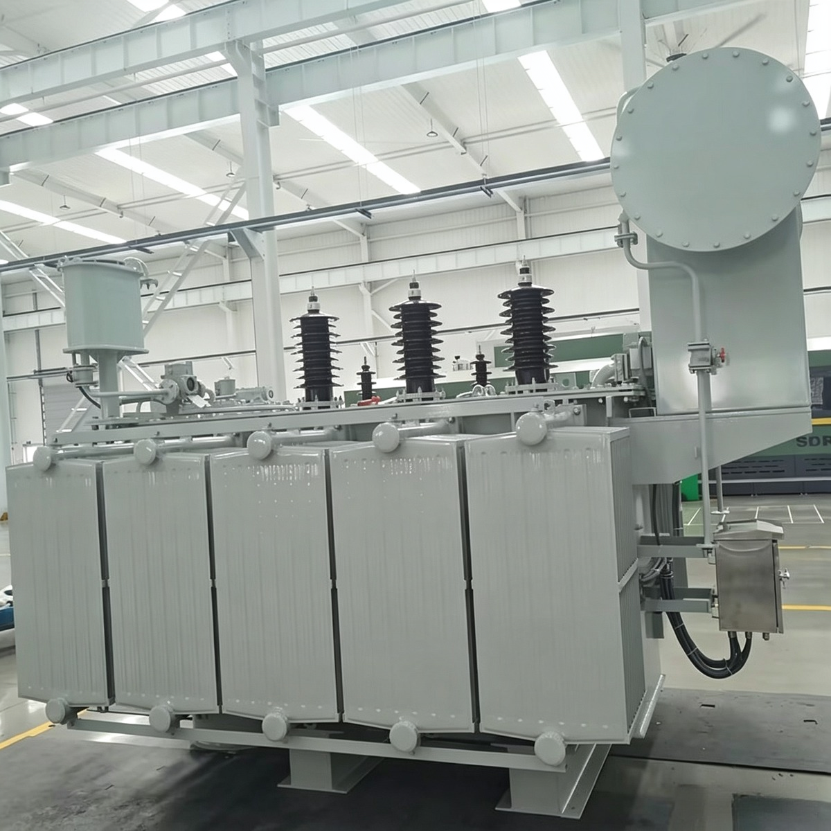 Industrial power transformer