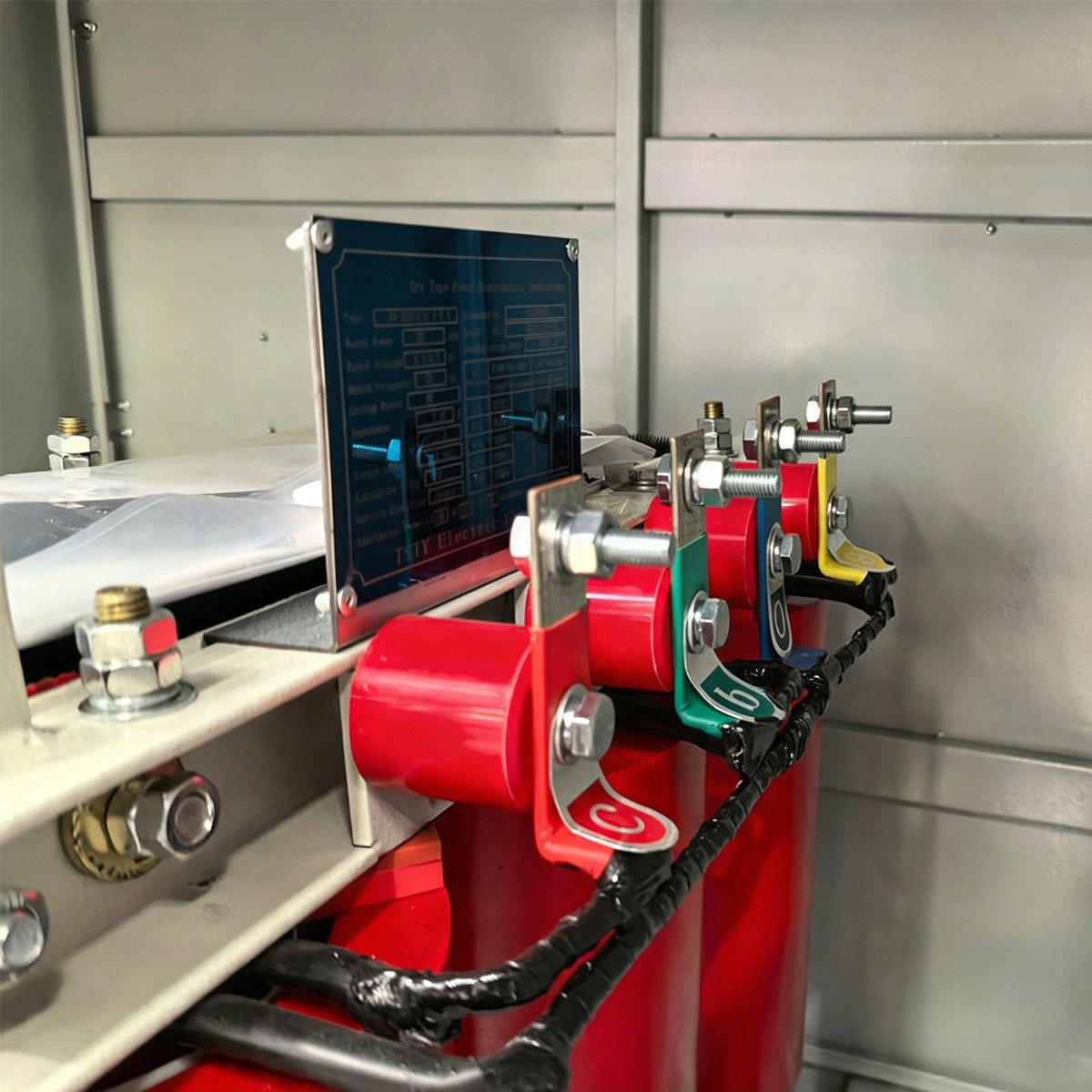 Industrial power transformer