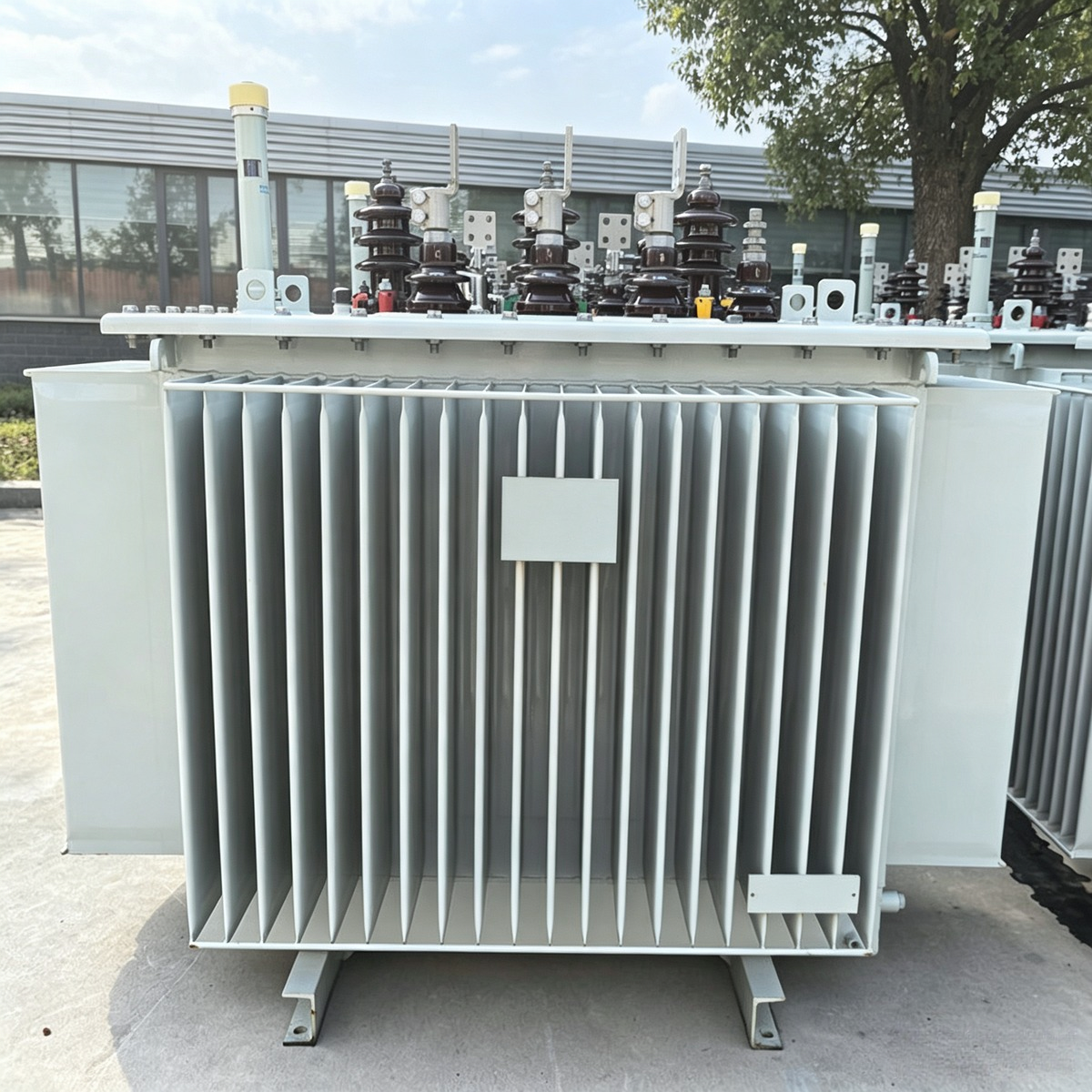 Industrial power transformer