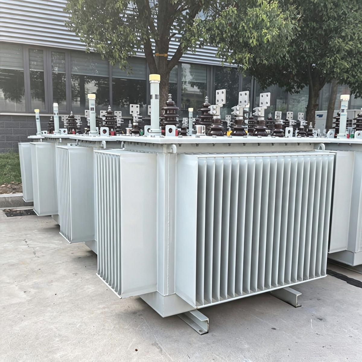 Industrial power transformer