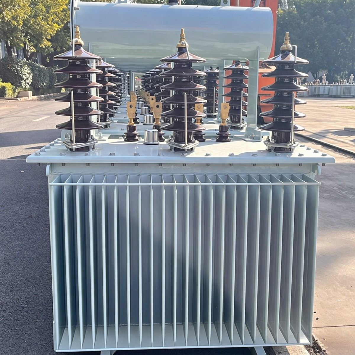 Industrial power transformer