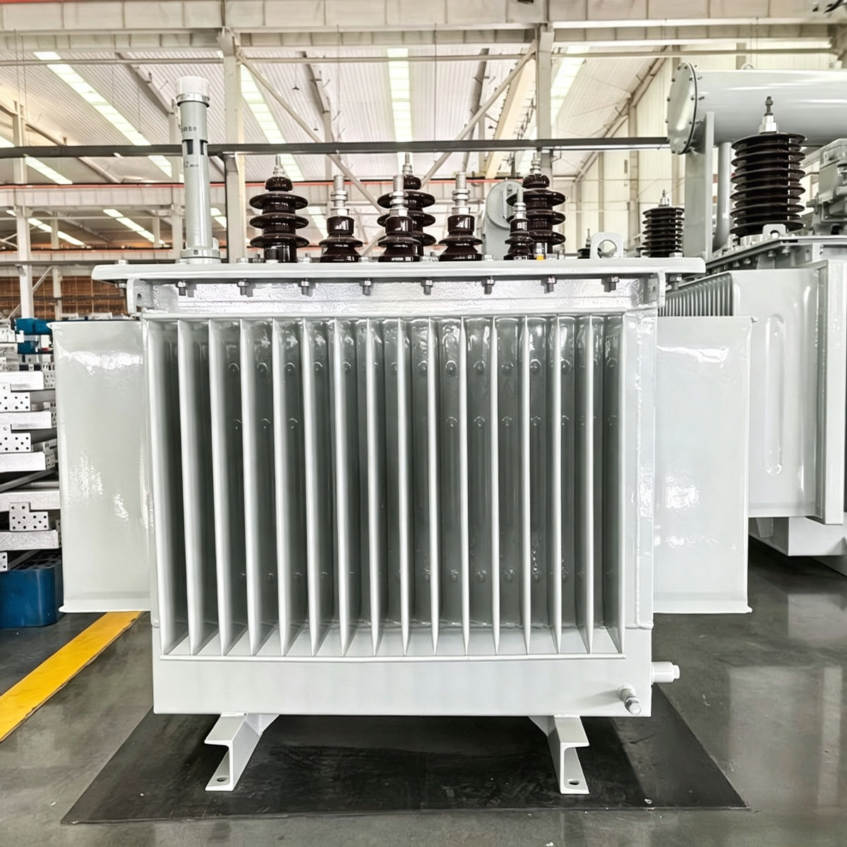 Industrial power transformer