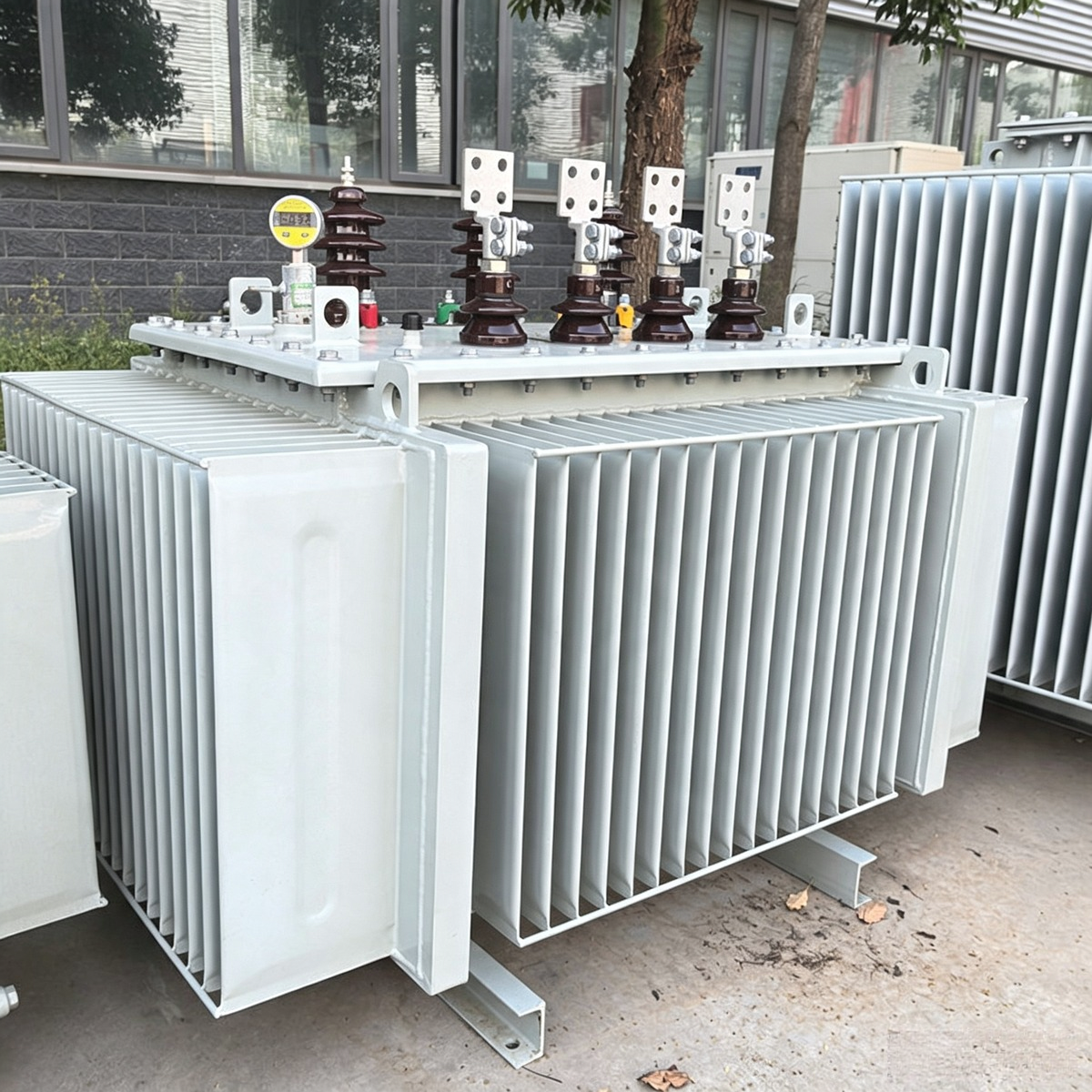 Industrial power transformer