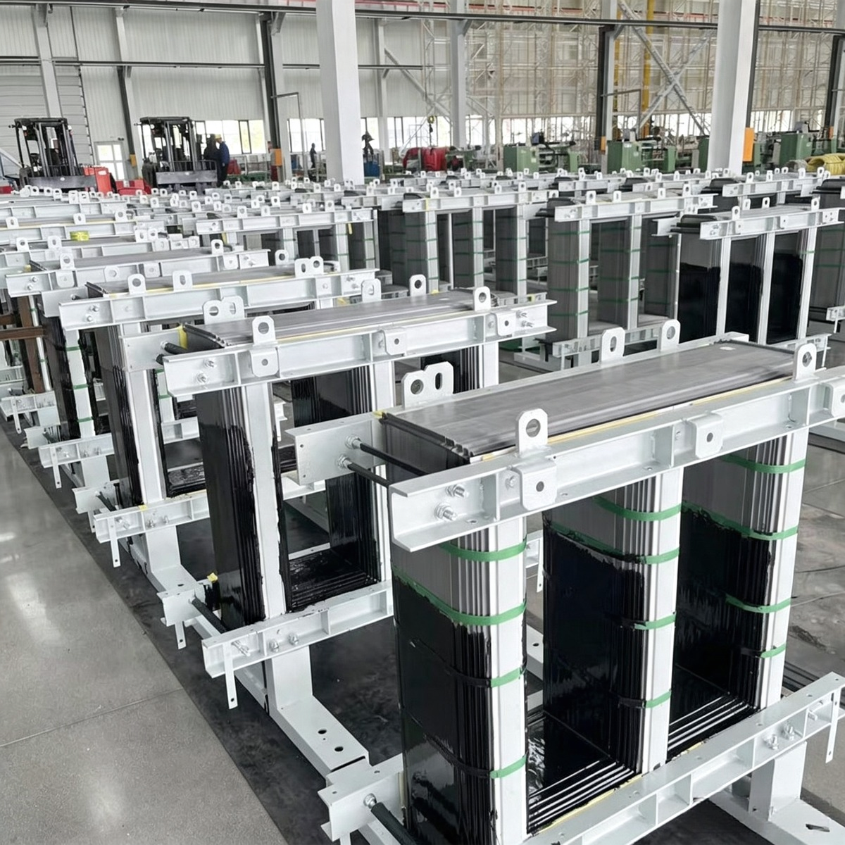 Industrial power transformer