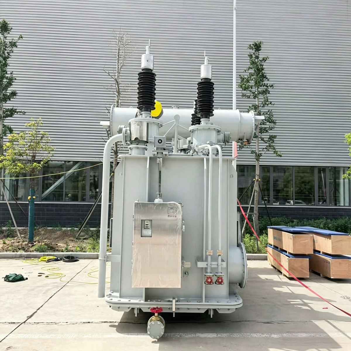 Industrial power transformer