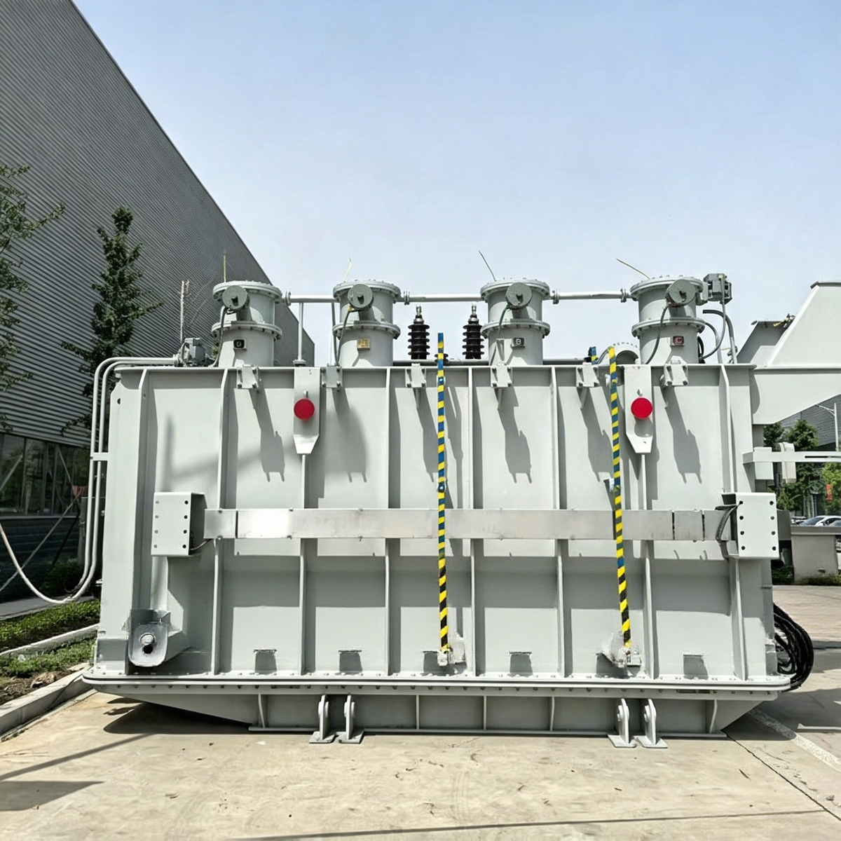 Industrial power transformer