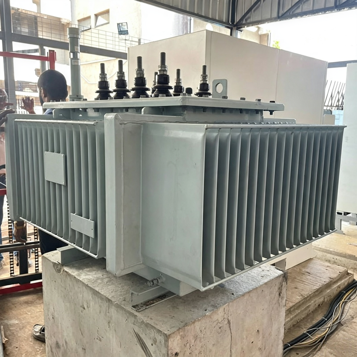 Industrial power transformer