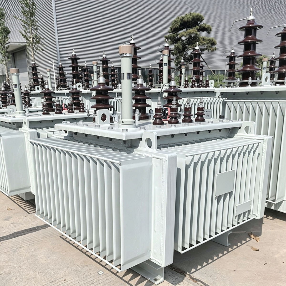 Industrial power transformer