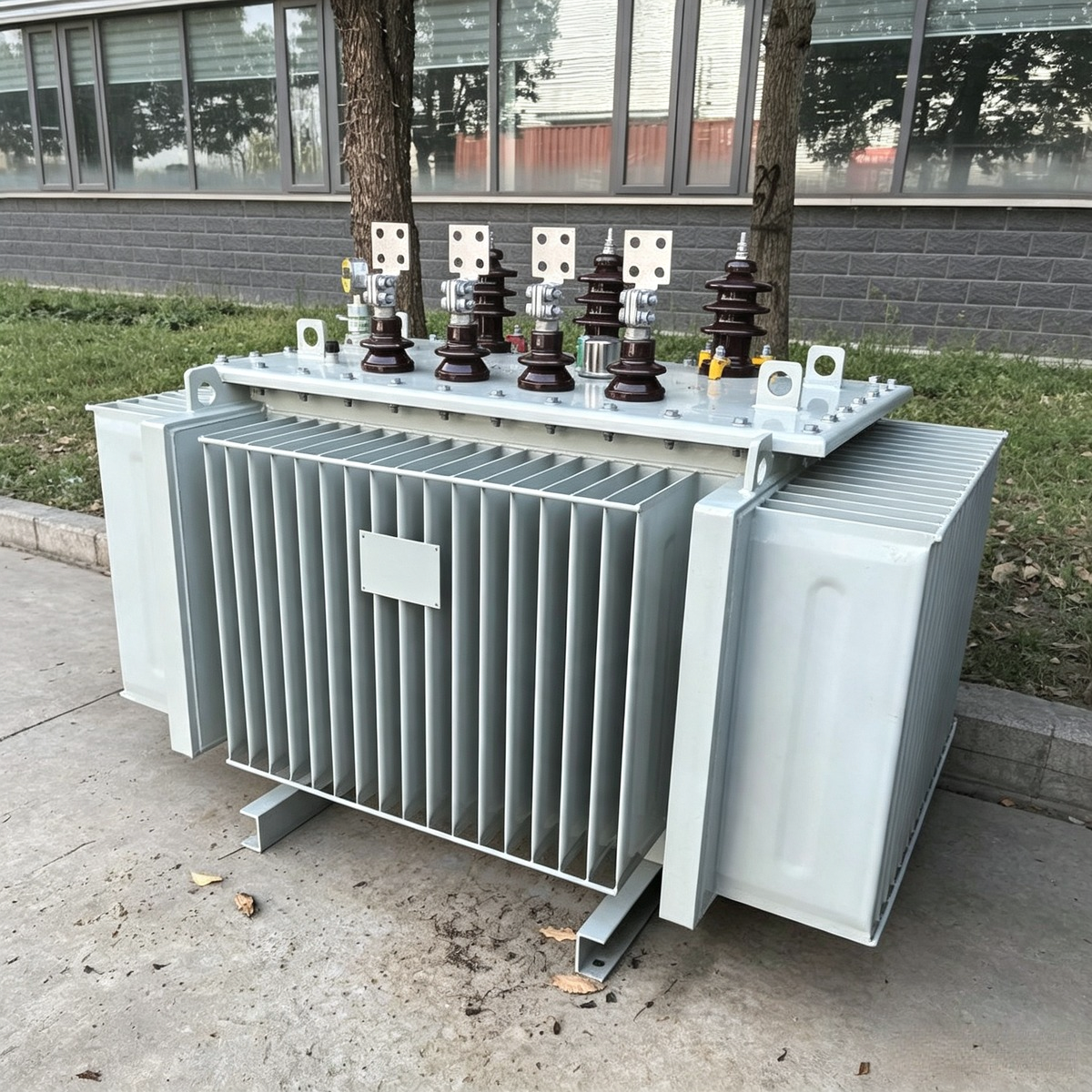 Industrial power transformer