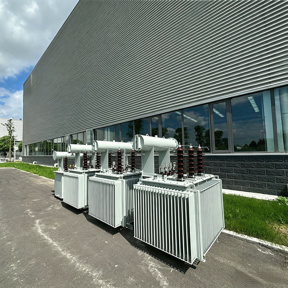 Industrial power transformer