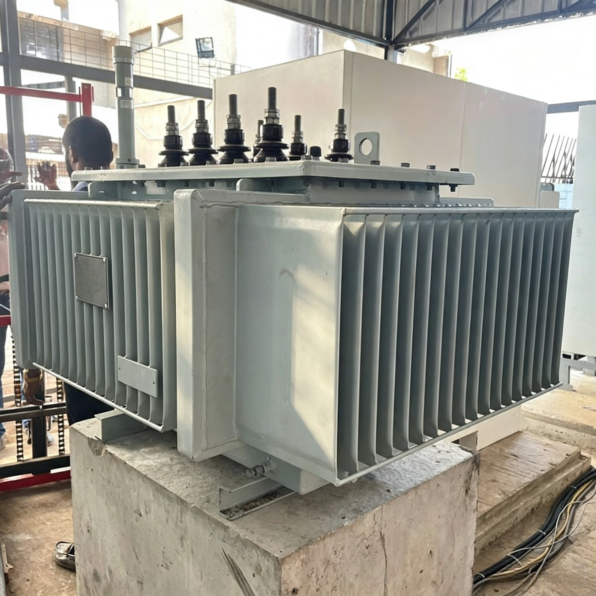 Industrial power transformer