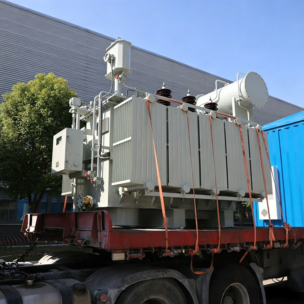 Industrial power transformer