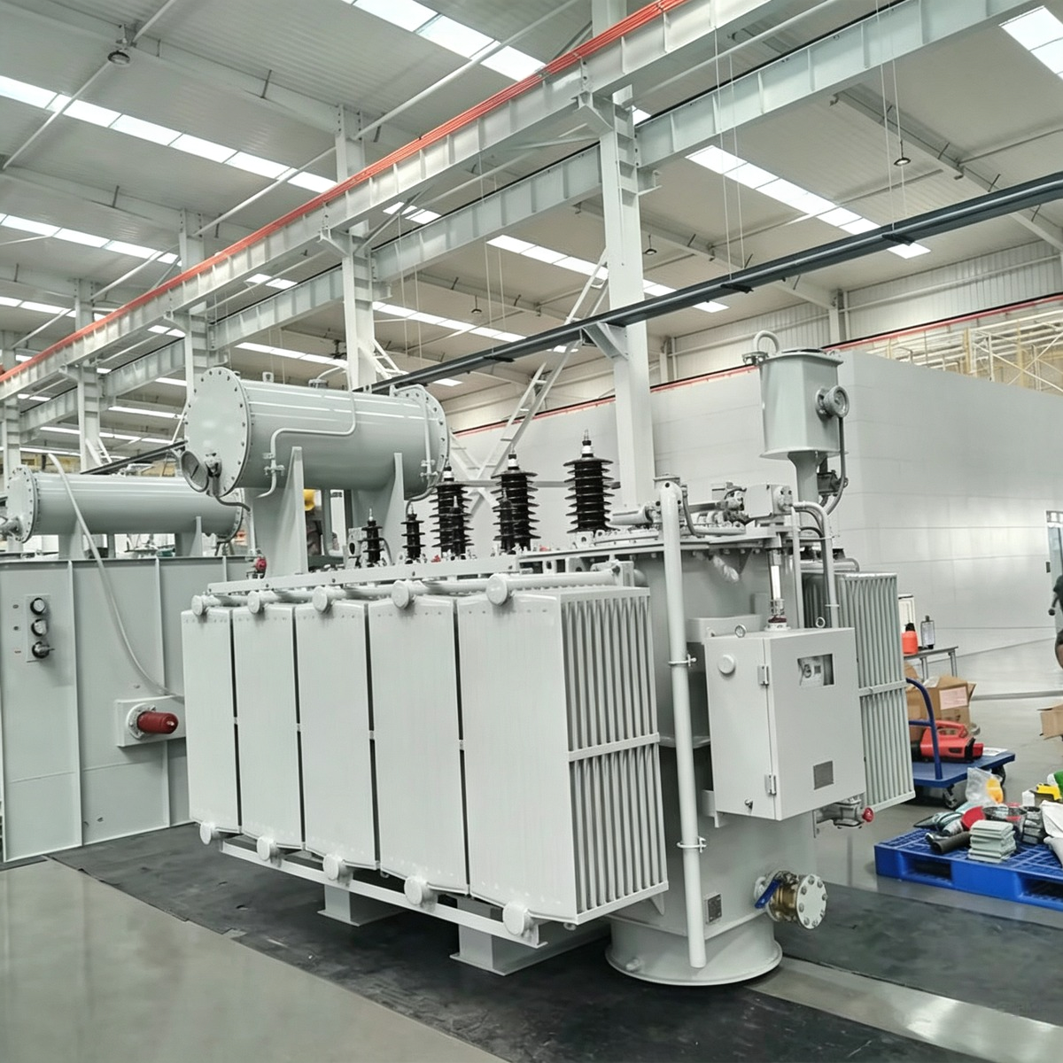 Industrial power transformer